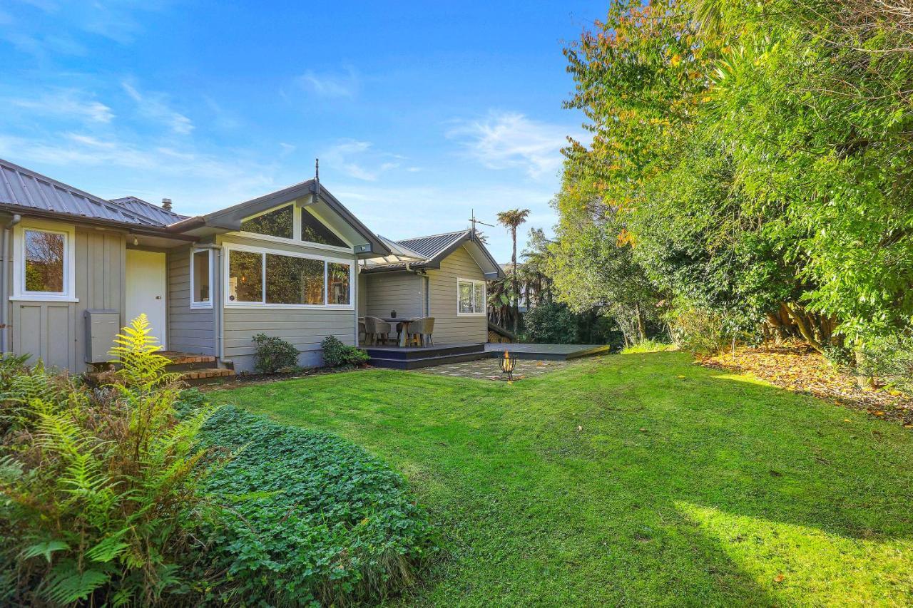 Villa Absolute Redwoods Rotorua Exterior foto